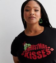 New Look Curves Black Glitter Christmas Kisses Lips Logo T-Shirt